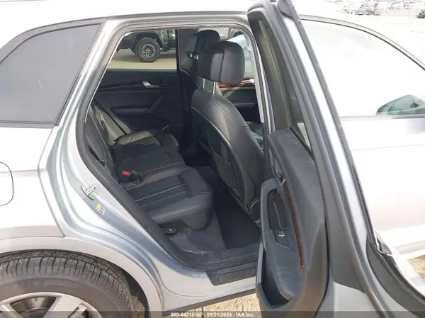 WA1ANAFY9J2084778 2018 AUDI Q5 - Image 8