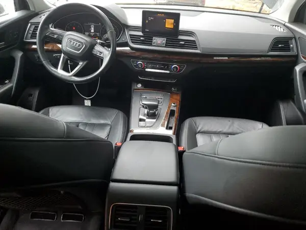 WA1ANAFY9J2100199 2018 AUDI Q5 - Image 8