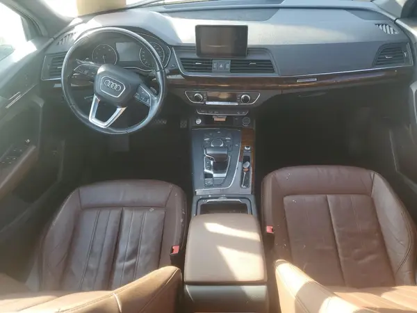 WA1ANAFY9J2130951 2018 AUDI Q5 - Image 8