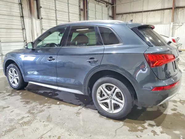 WA1ANAFY9J2132649 2018 AUDI Q5 - Image 2