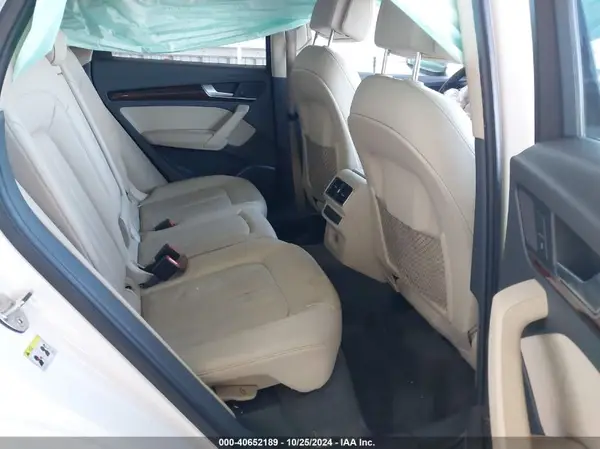 WA1ANAFY9J2143053 2018 AUDI Q5 - Image 8