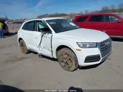 WA1ANAFY9J2167661 2018 AUDI Q5