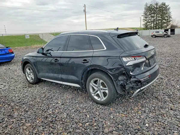 WA1ANAFY9K2022864 2019 AUDI Q5 - Image 2