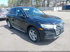 WA1ANAFY9K2073829 2019 AUDI Q5