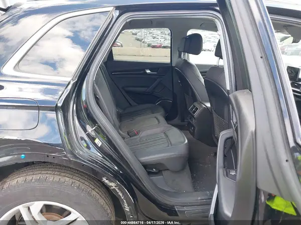 WA1ANAFY9K2073829 2019 AUDI Q5 - Image 8
