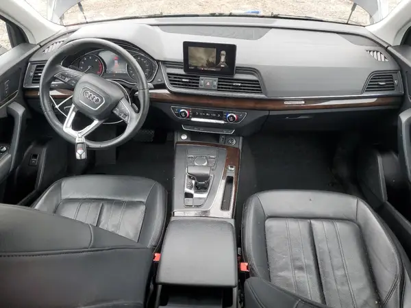 WA1ANAFY9K2106697 2019 AUDI Q5 - Image 8
