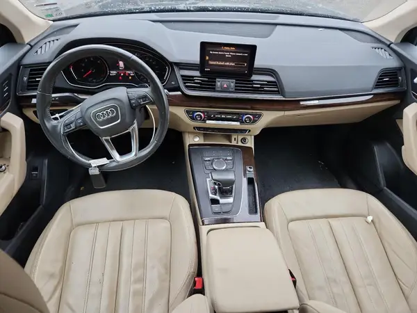WA1ANAFY9K2113939 2019 AUDI Q5 - Image 8