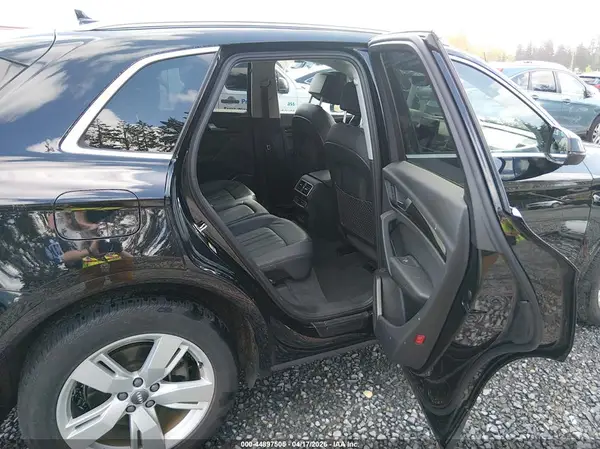 WA1ANAFY9K2132524 2019 AUDI Q5 - Image 8