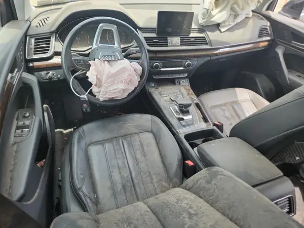 WA1ANAFY9K2139229 2019 AUDI Q5 - Image 8