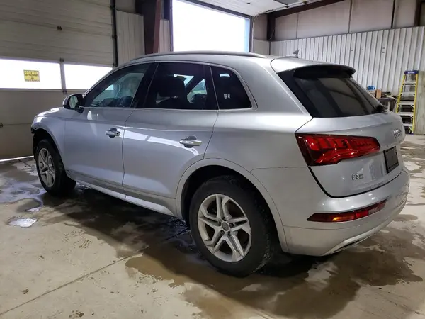 WA1ANAFY9K2144298 2019 AUDI Q5 - Image 2