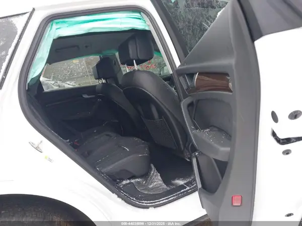 WA1ANAFY9L2025586 2020 AUDI Q5 - Image 8