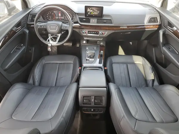 WA1ANAFY9L2036796 2020 AUDI Q5 - Image 8