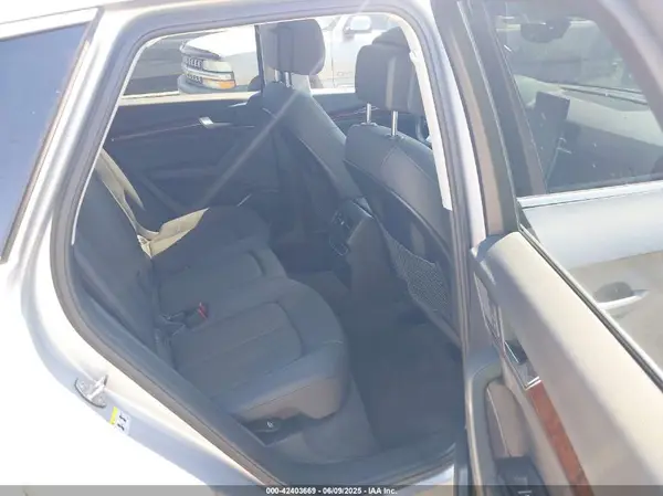 WA1ANAFY9L2055798 2020 AUDI Q5 - Image 8