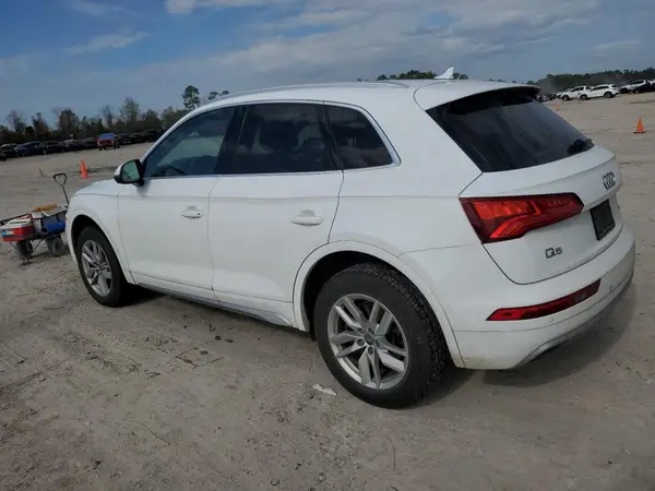 WA1ANAFY9L2061228 2020 AUDI Q5 - Image 2
