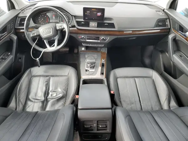 WA1ANAFY9L2061228 2020 AUDI Q5 - Image 8