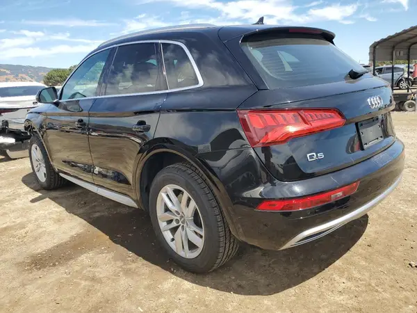 WA1ANAFY9L2062105 2020 AUDI Q5 - Image 2