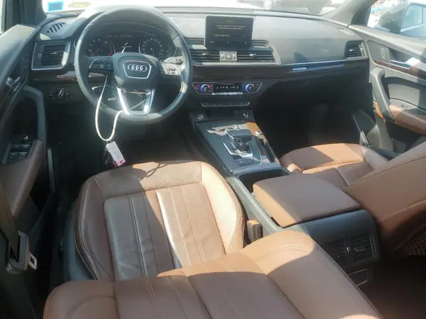 WA1ANAFY9L2084718 2020 AUDI Q5 - Image 8