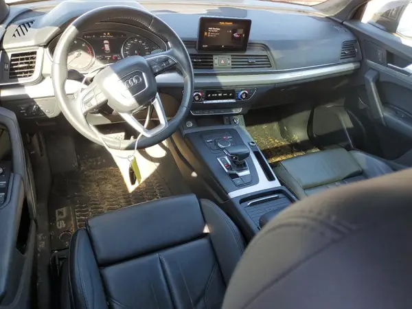 WA1ANAFY9L2085142 2020 AUDI Q5 - Image 8