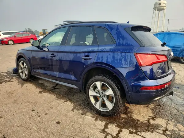 WA1ANAFY9L2089255 2020 AUDI Q5 - Image 2