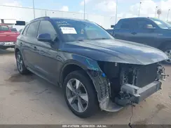 WA1ANAFY9L2108404 2020 AUDI Q5