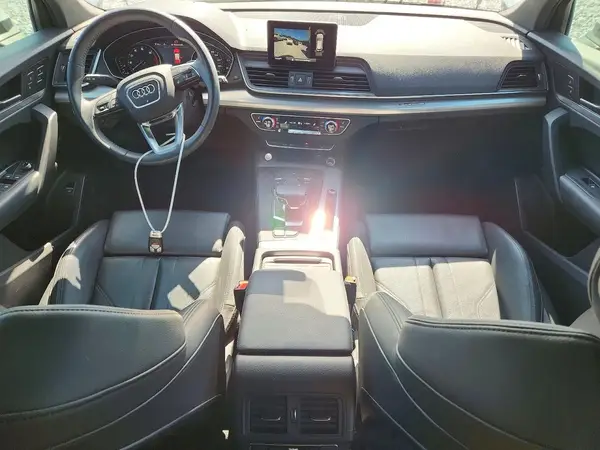 WA1ANAFY9L2114221 2020 AUDI Q5 - Image 8