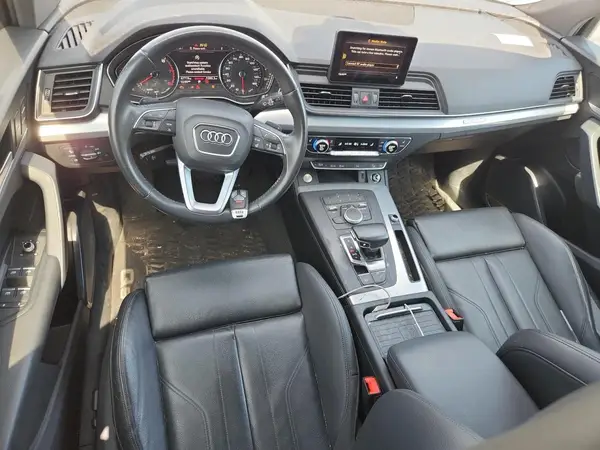 WA1ANAFY9L2116213 2020 AUDI Q5 - Image 8