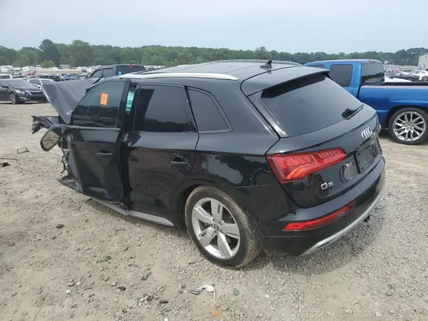 WA1ANAFYXJ2031085 2018 AUDI Q5 - Image 2