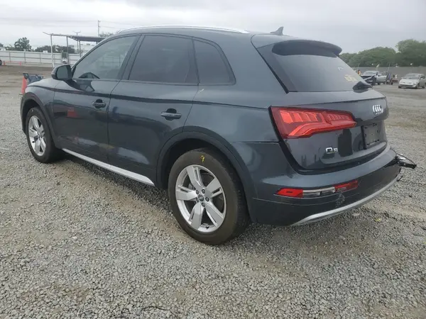 WA1ANAFYXJ2077287 2018 AUDI Q5 - Image 2