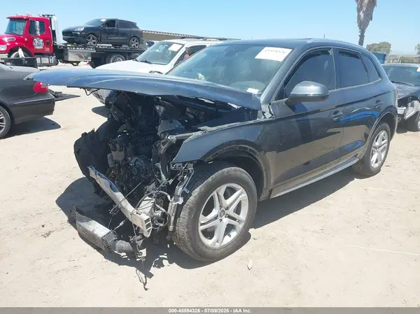 WA1ANAFYXJ2082330 2018 AUDI Q5 - Image 2