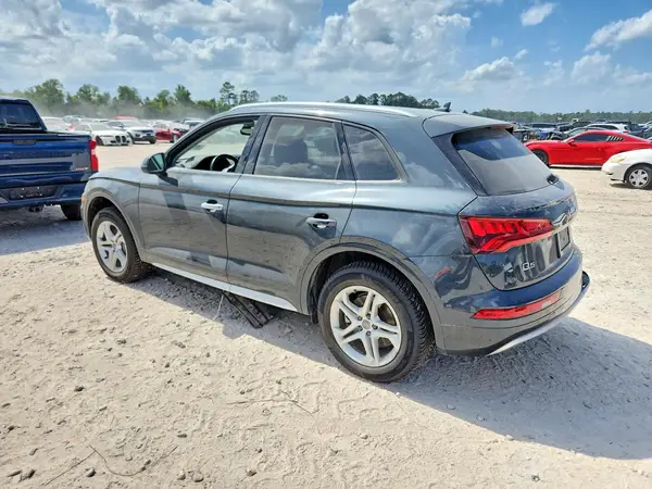 WA1ANAFYXJ2100857 2018 AUDI Q5 - Image 2