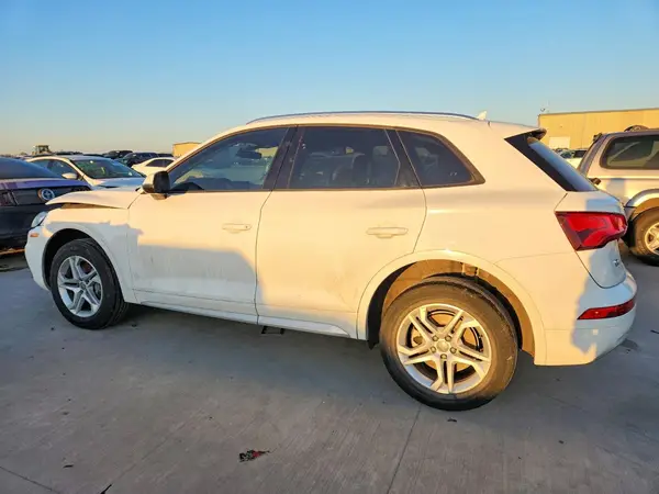 WA1ANAFYXJ2101720 2018 AUDI Q5 - Image 2