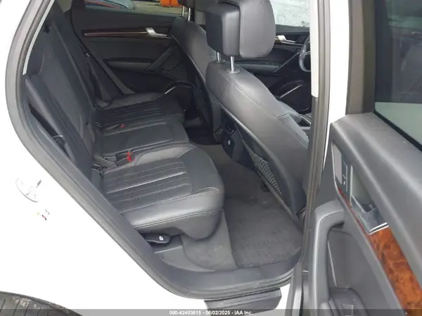 WA1ANAFYXJ2111633 2018 AUDI Q5 - Image 8