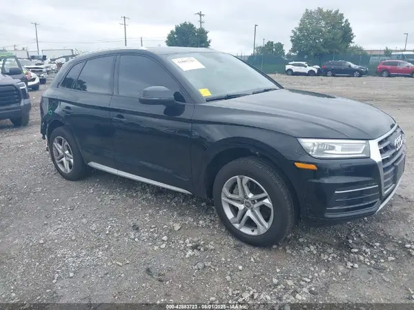 WA1ANAFYXJ2125273 2018 AUDI Q5 - Image 1