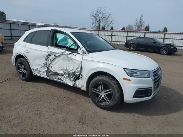 WA1ANAFYXJ2136550 2018 AUDI Q5 - Image 1