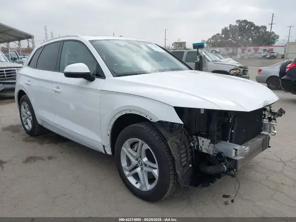 WA1ANAFYXJ2204667 2018 AUDI Q5 - Image 1