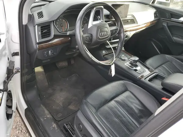 WA1ANAFYXK2037843 2019 AUDI Q5 - Image 8