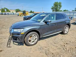 WA1ANAFYXK2055422 2019 AUDI Q5