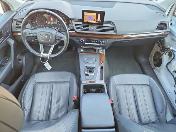 WA1ANAFYXK2087836 2019 AUDI Q5 - Image 8