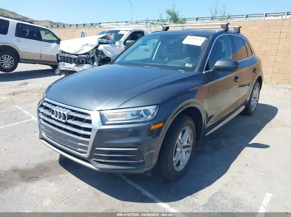 WA1ANAFYXK2093555 2019 AUDI Q5 - Image 2