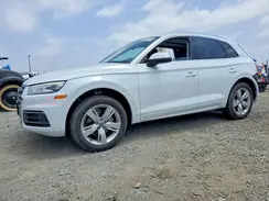 WA1ANAFYXK2103632 2019 AUDI Q5