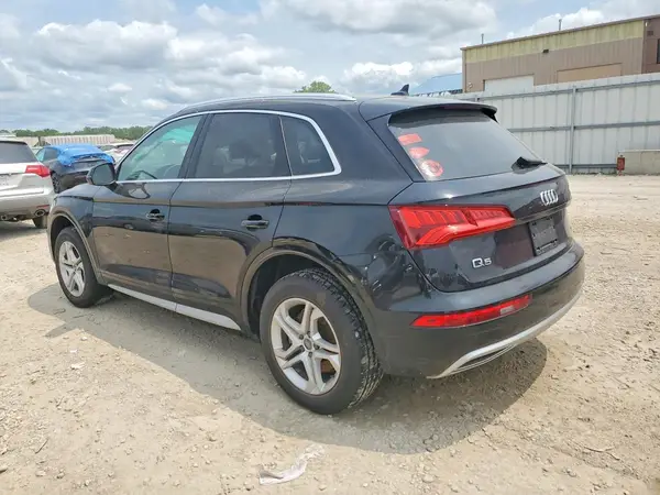 WA1ANAFYXK2118308 2019 AUDI Q5 - Image 2