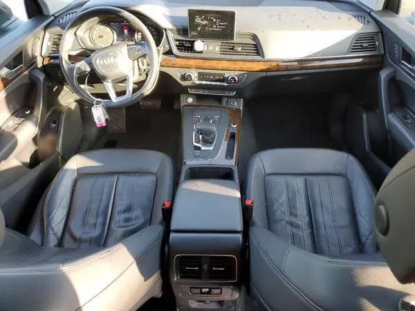 WA1ANAFYXK2119491 2019 AUDI Q5 - Image 8