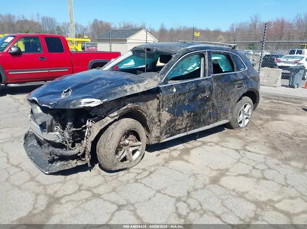 WA1ANAFYXK2120169 2019 AUDI Q5 - Image 2