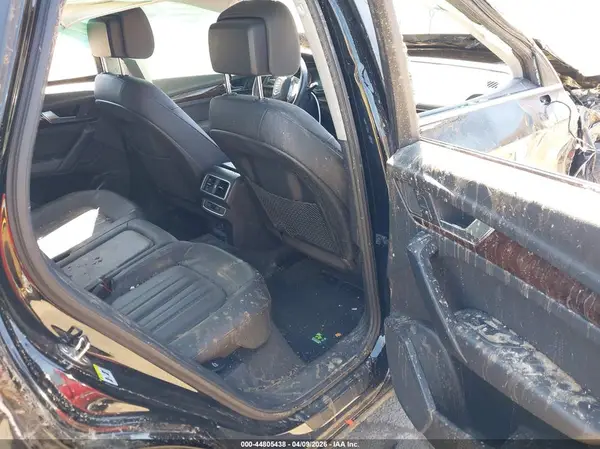 WA1ANAFYXK2120169 2019 AUDI Q5 - Image 8