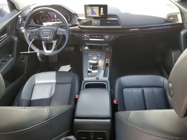 WA1ANAFYXK2126599 2019 AUDI Q5 - Image 8