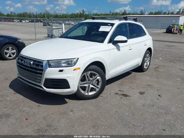 WA1ANAFYXK2134007 2019 AUDI Q5 - Image 2
