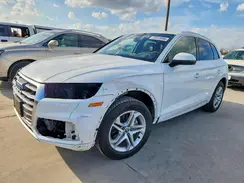 WA1ANAFYXK2140518 2019 AUDI Q5