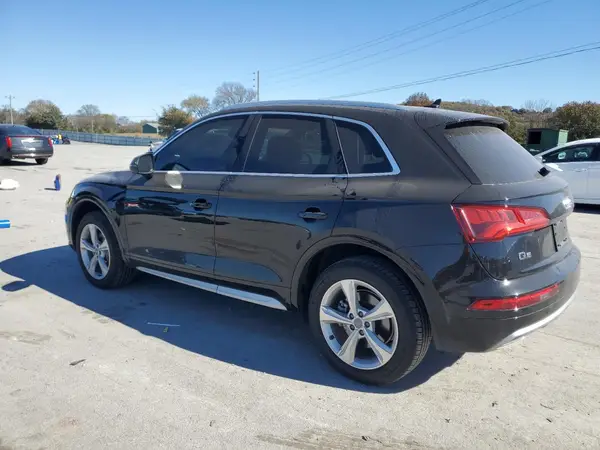 WA1ANAFYXL2068611 2020 AUDI Q5 - Image 2