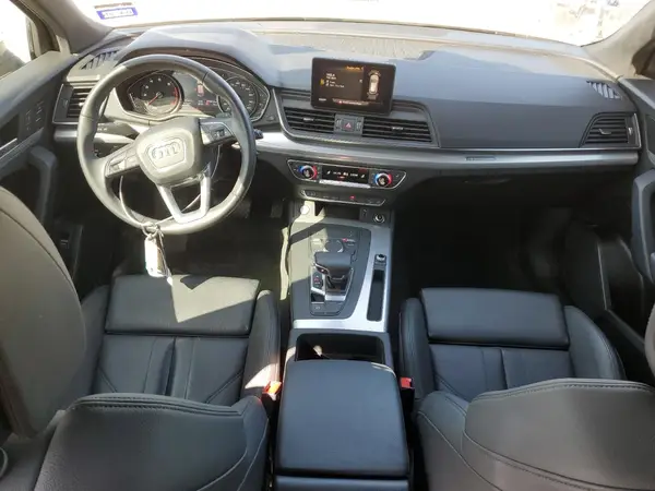 WA1ANAFYXL2108850 2020 AUDI Q5 - Image 8