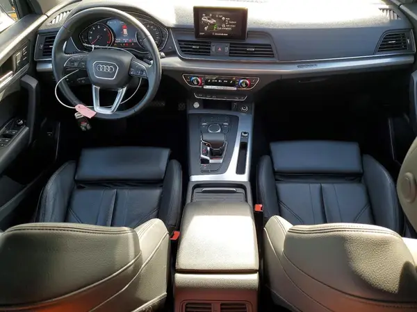 WA1ANAFYXL2115491 2020 AUDI Q5 - Image 8